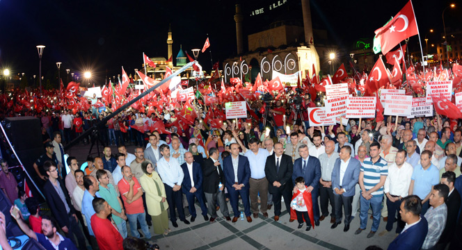 Konya Demokrasiye Sahip Çıkıyor