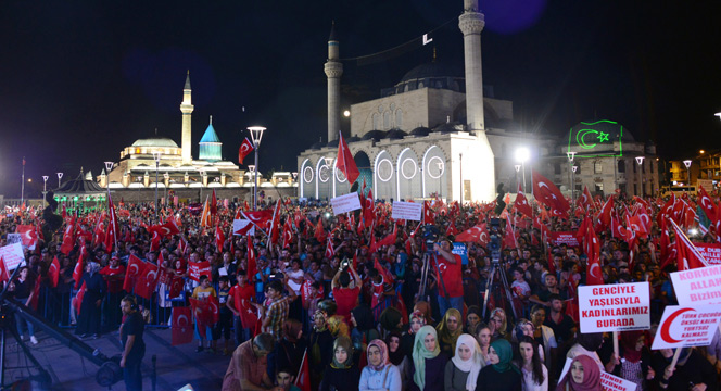 Konya Demokrasiye Sahip Çıkıyor