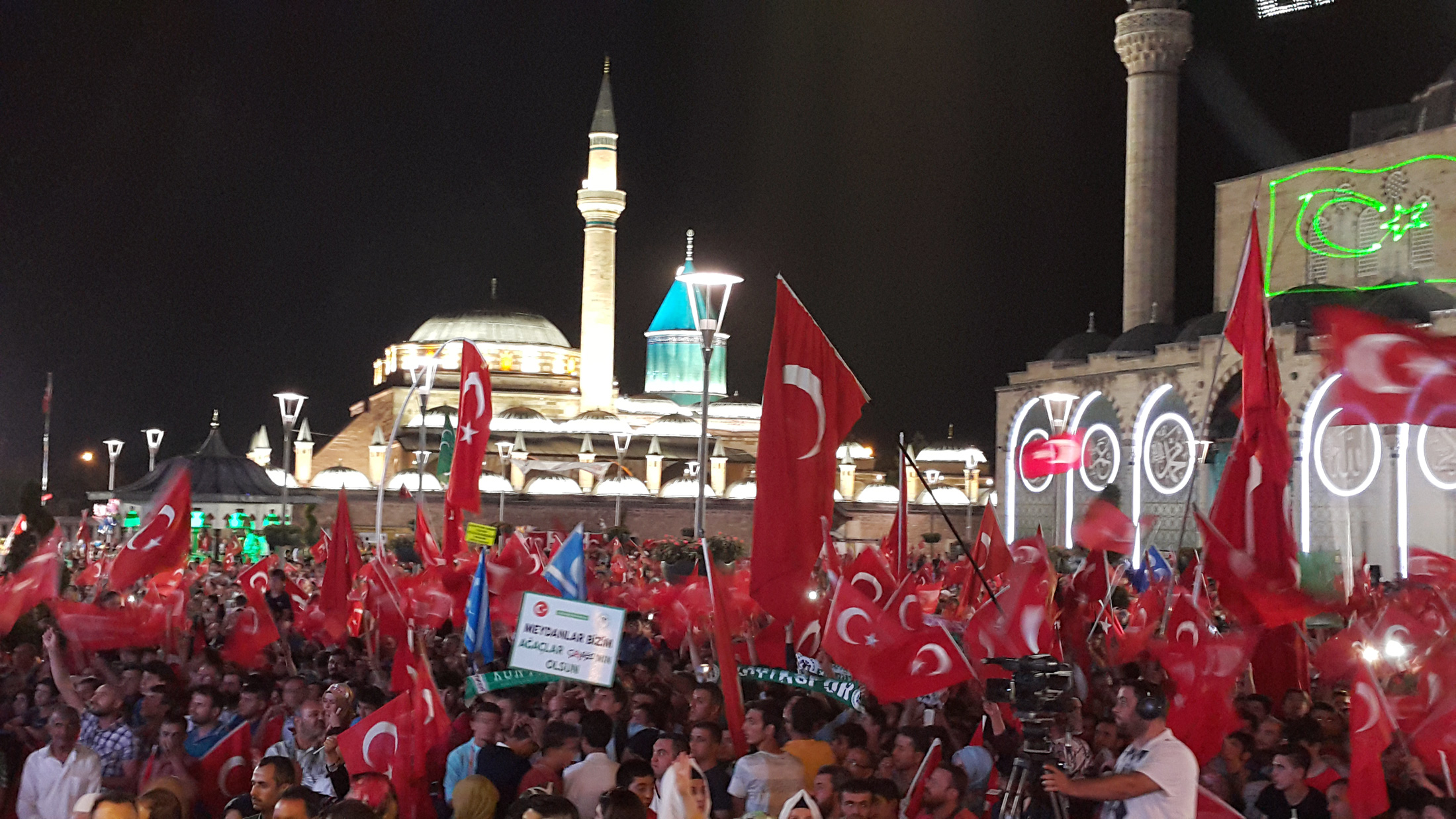 Her Türlü Tehdide Karşı Dimdik Ayaktayız