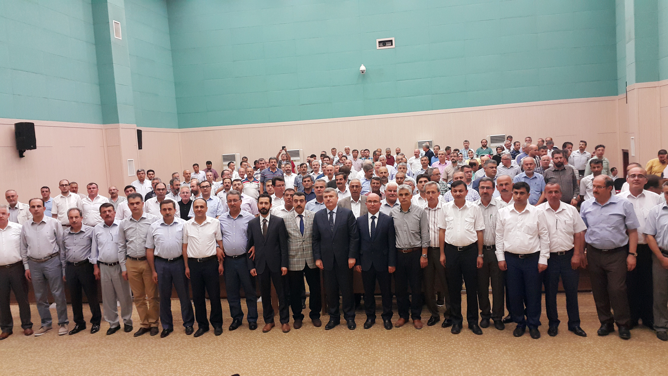 Büyükşehir Meclisi Darbe Girişimini Kınadı