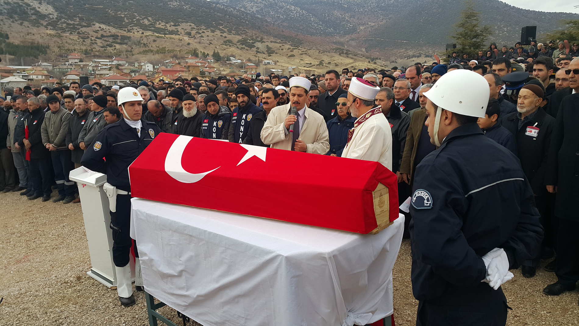 Konya Şehitlerini Ebediyete Uğurladı