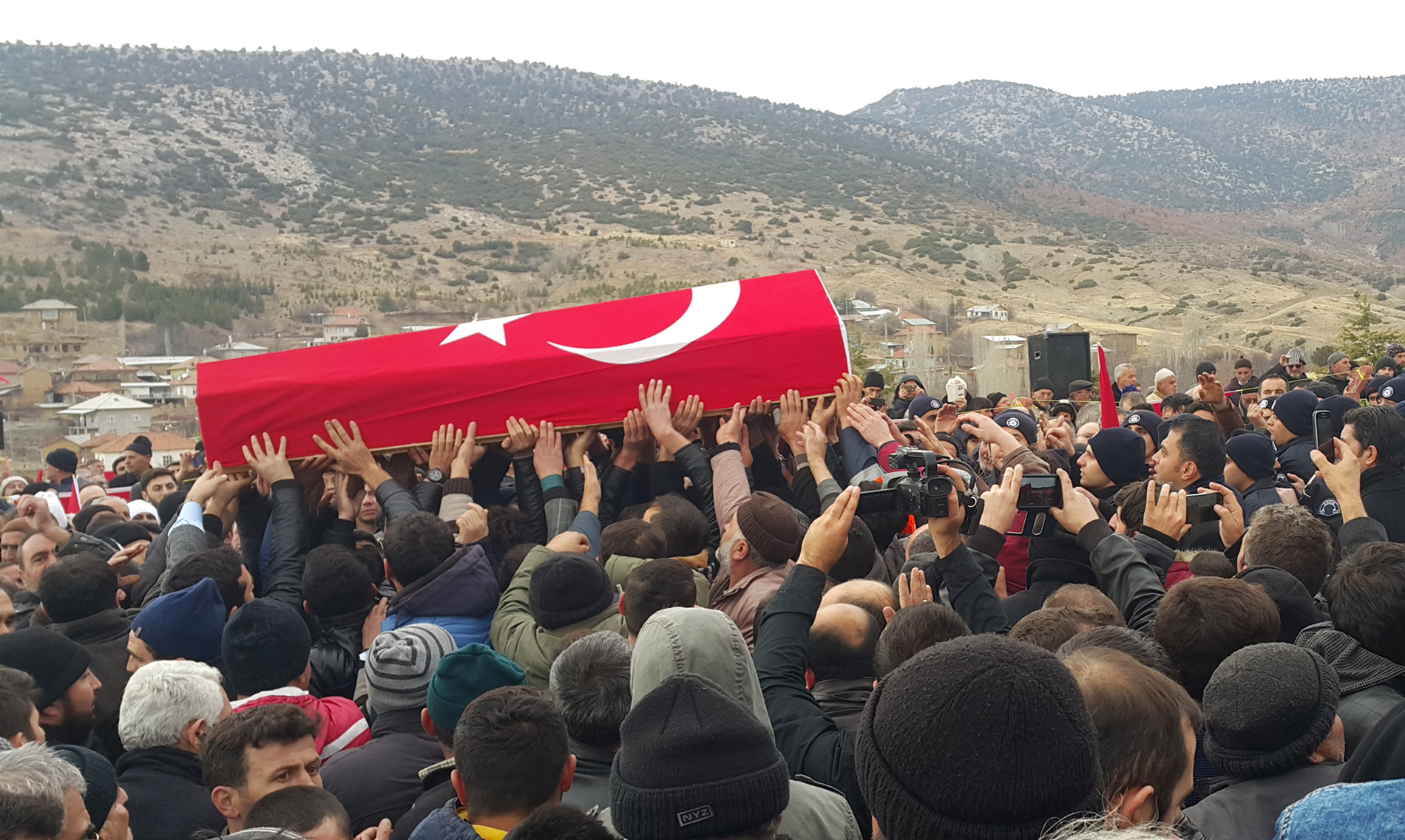 Konya Şehitlerini Ebediyete Uğurladı