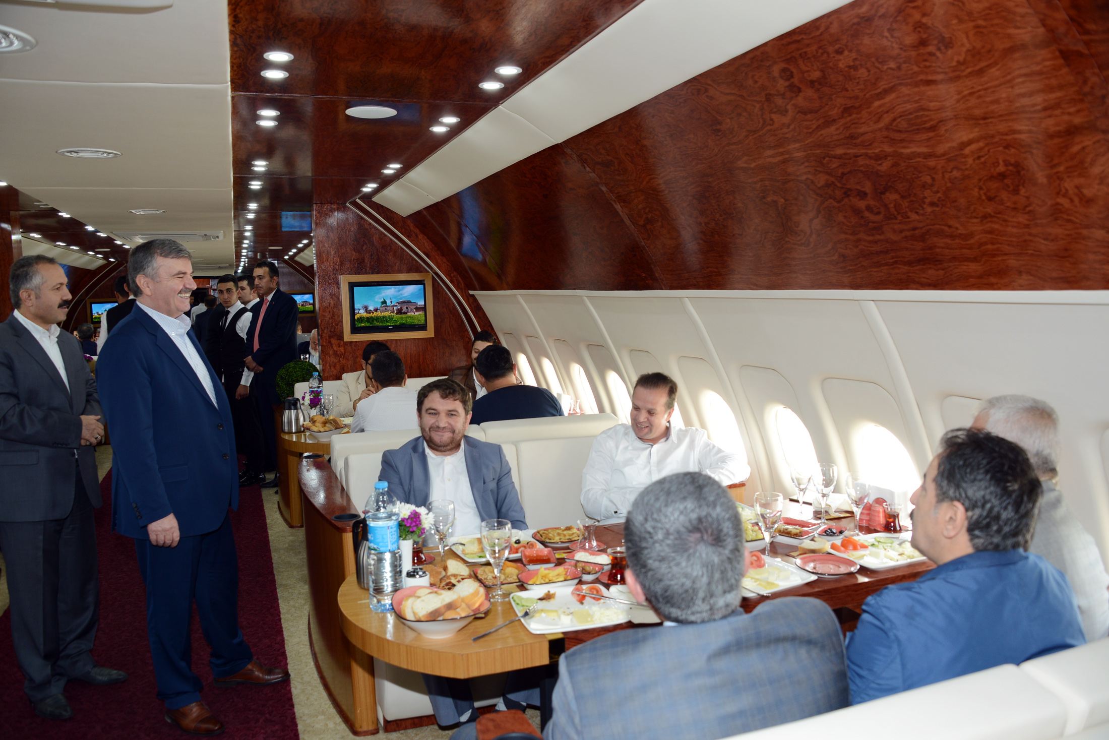 Uçak Restoran Konya Mutfağı Şehre Değer Katıyor 