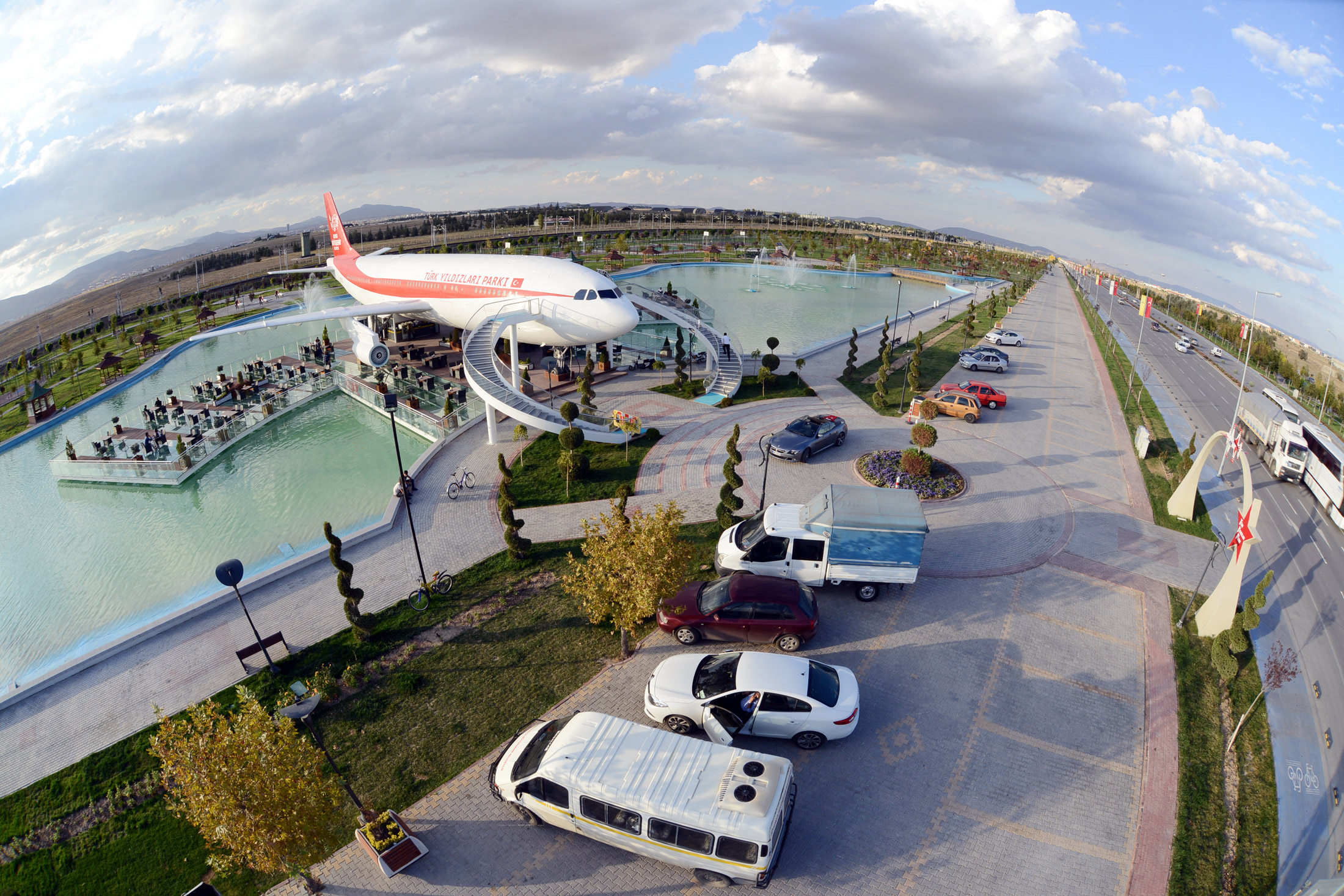Uçak Restoran Konya Mutfağı Şehre Değer Katıyor 