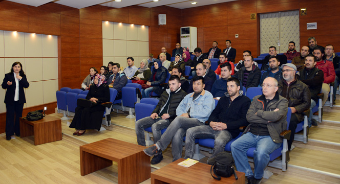 Ev ve Süs Hayvanı Satan İşyeri Sahiplerine Eğitim Semineri