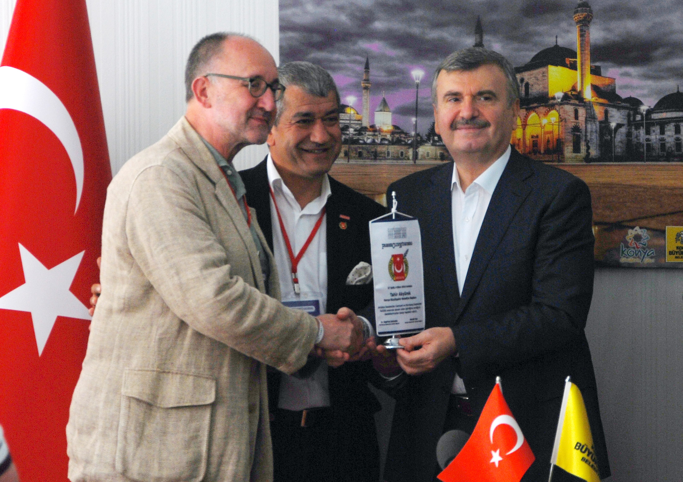 Başkan Akyürek: Politikamızda Sihirli Kelime Sevgidir