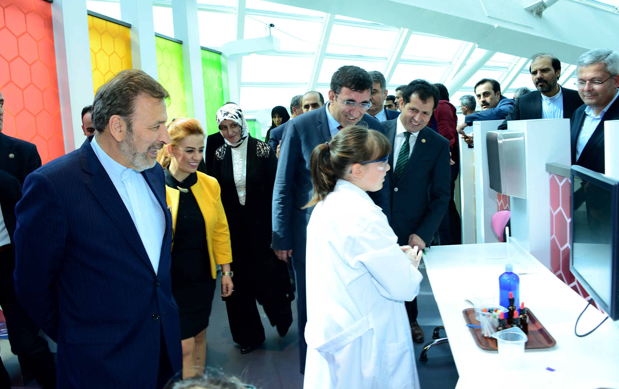 İranlı Bakan Bilim Merkezi'ne Hayran Kaldı