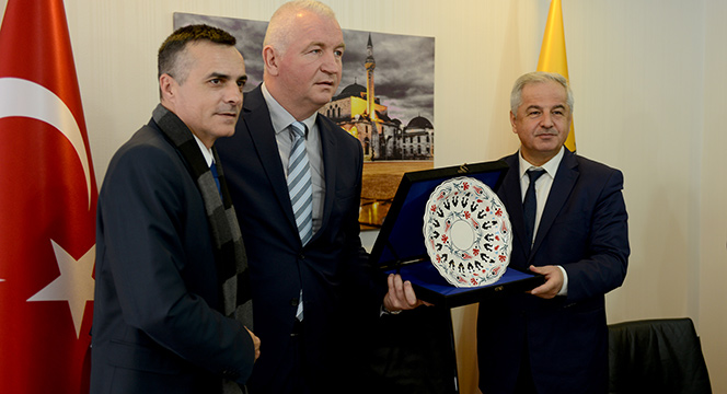'Gözümüz de Gönlümüz de Türkiye'de'