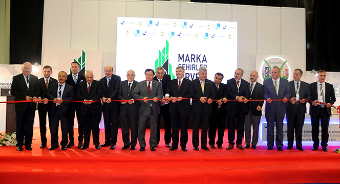 Marka Şehir Olmak İçin Geçmişe Sahip Çıkmalı, Çağı Doğru Okumalı ve Gelecek Vizyonu Taşımalıyız