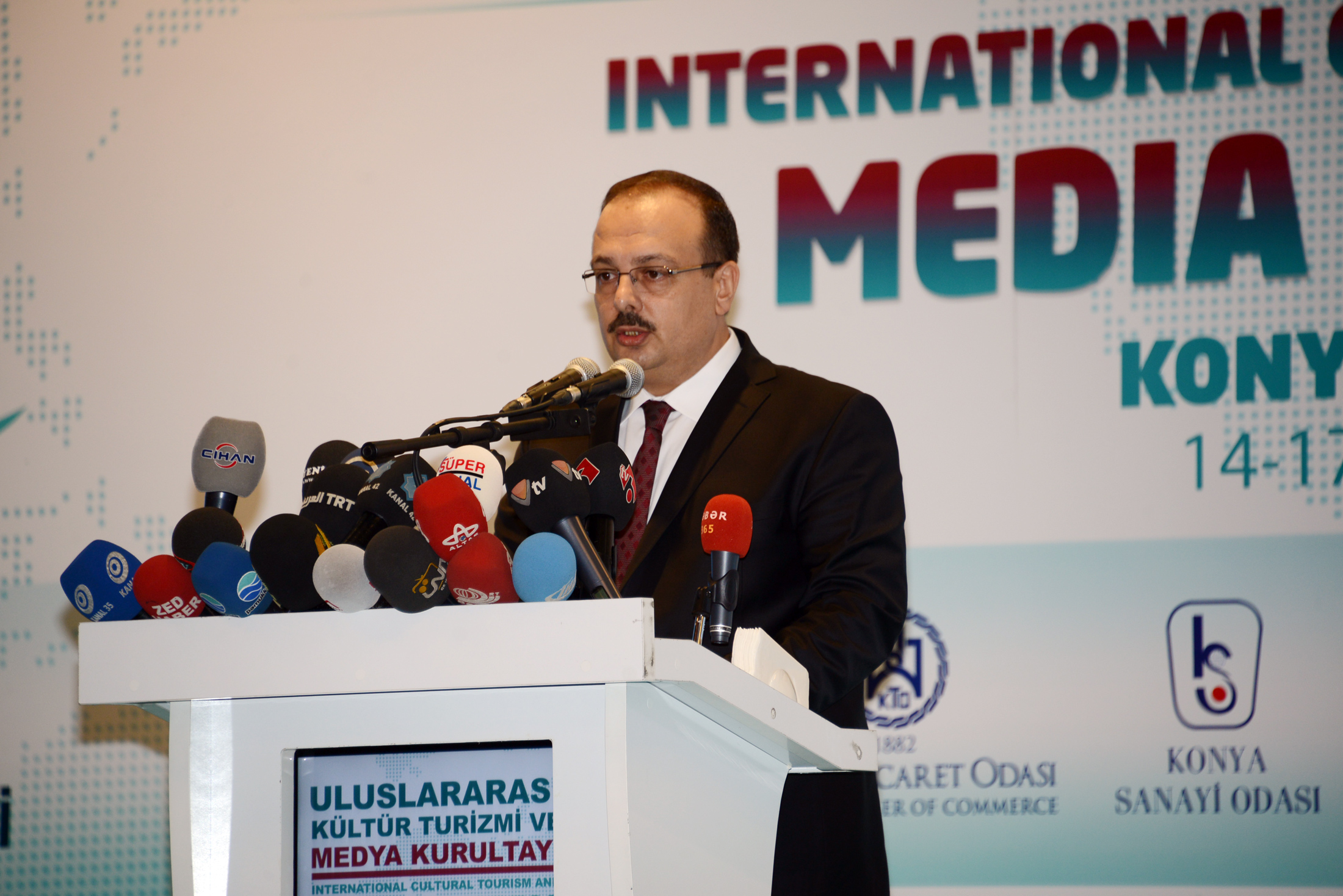 Uluslararası Kültür Turizmi ve Medya Kurultayı Başladı