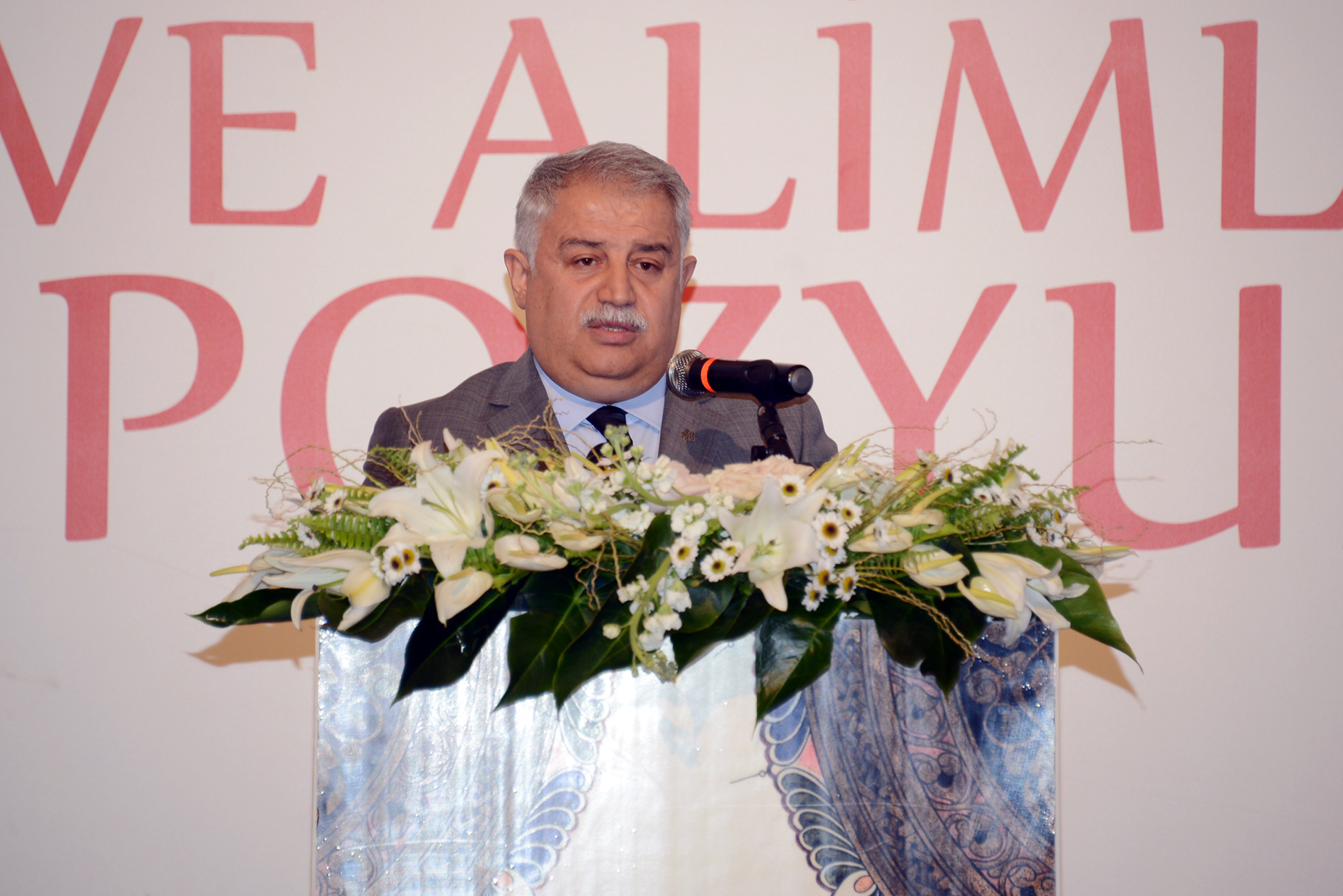 'Konya Yeniden İlim ve İrfan Merkezi Olacaktır'