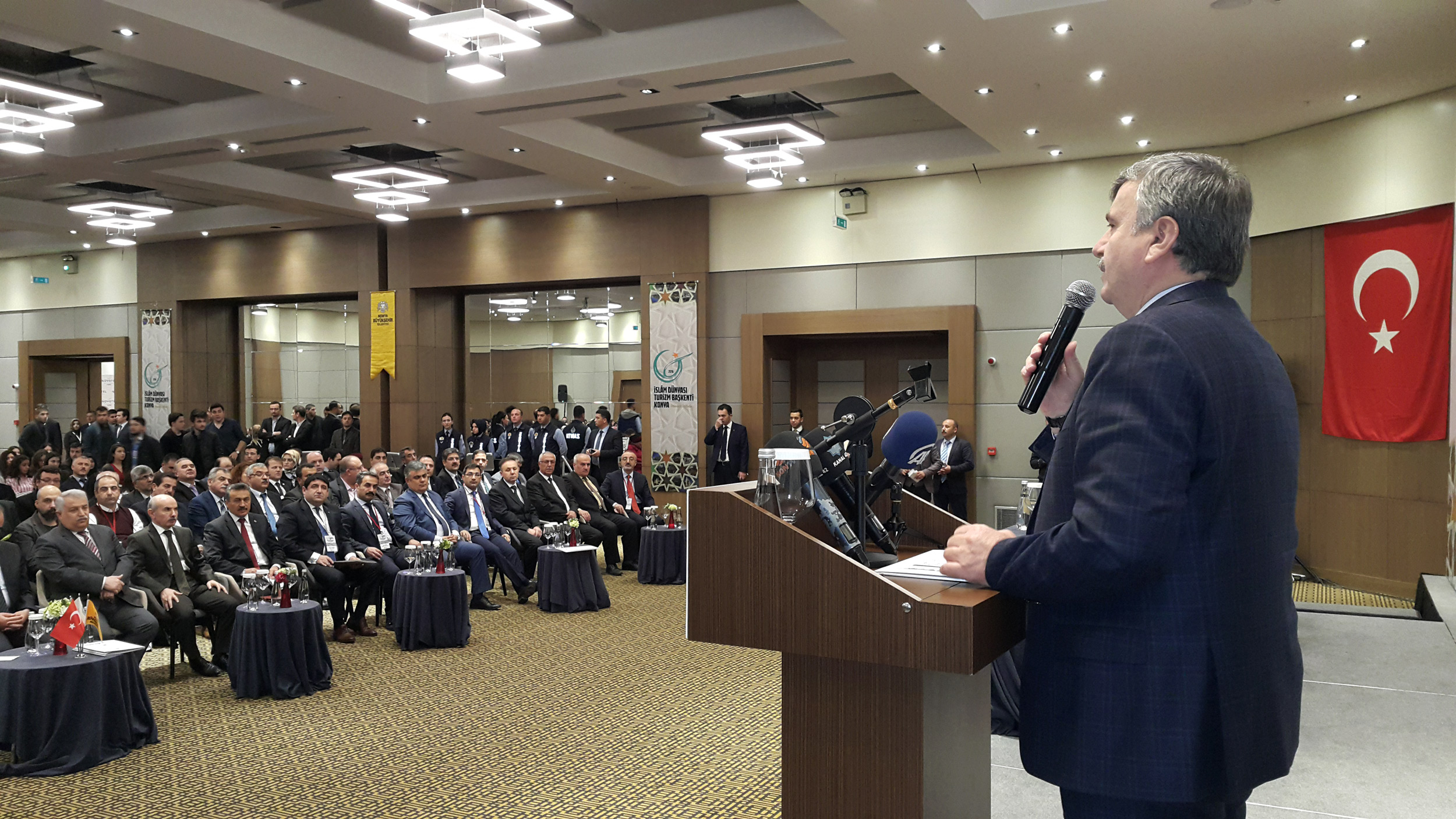 Yerel Yönetimler ve Turizm Çalıştayı Başladı