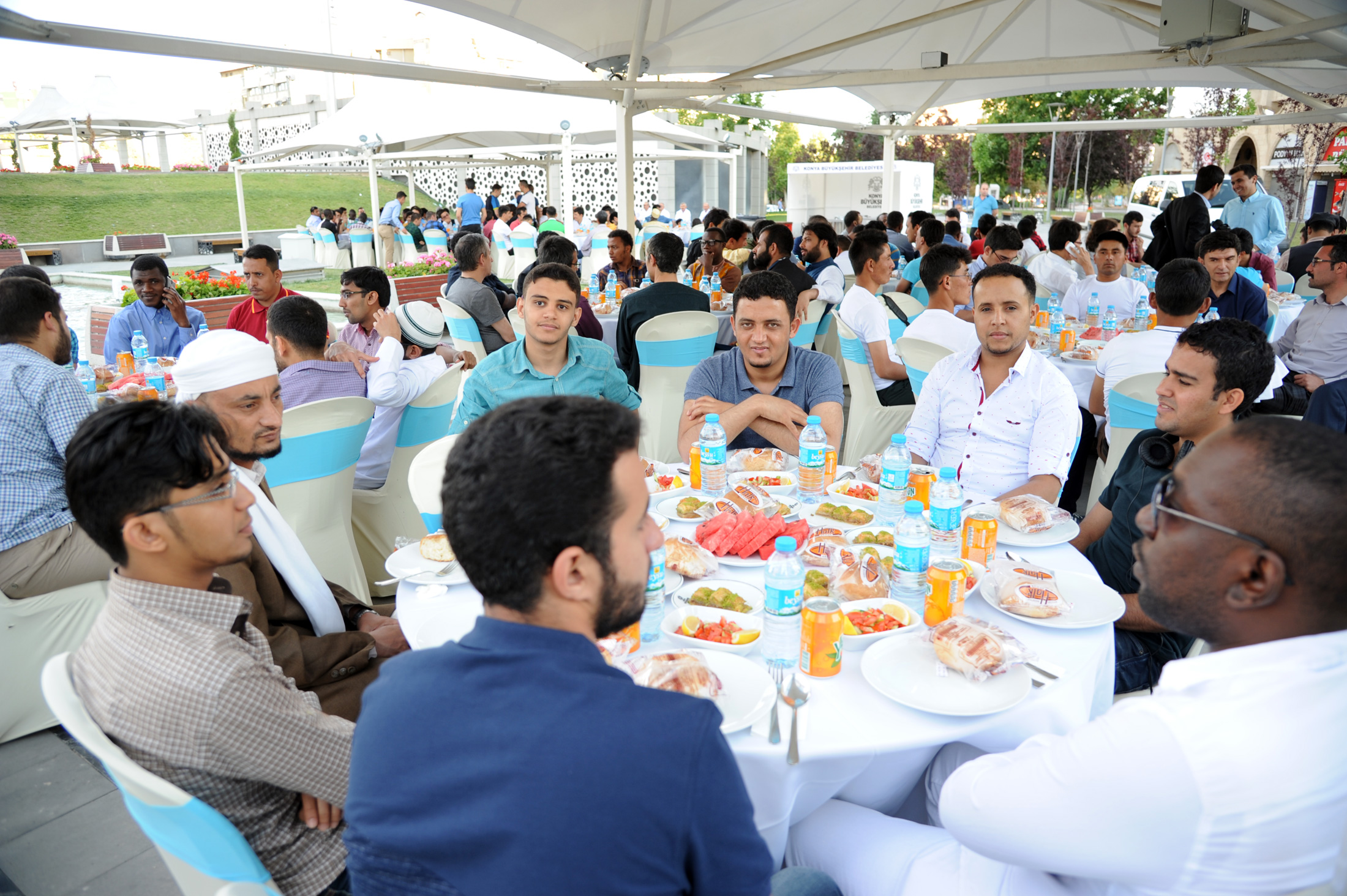 65 Ülkeden Onlarca Öğrenci Bayram Sofrasında Buluştu