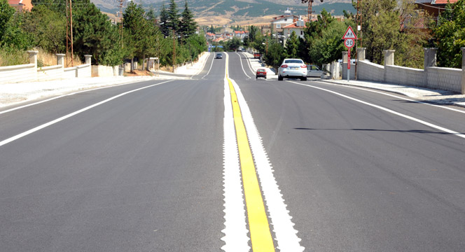 Büyükşehir Hüyük'te Yol Standartlarını Yükseltti