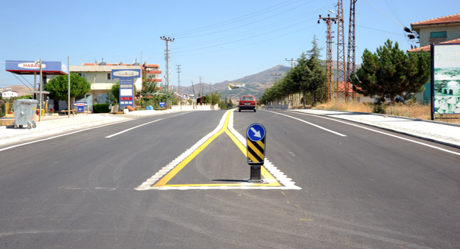 Büyükşehir Hüyük'te Yol Standartlarını Yükseltti