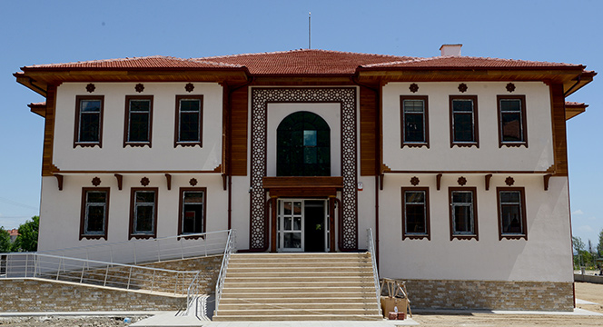 Akşehir ve Ilgın'a Şehir Konağı