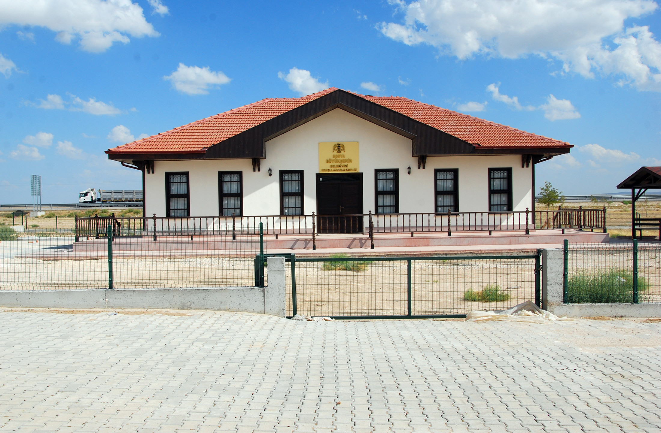 12 İlçede 26 Mahalle Konağı Yapımı Devam Ediyor