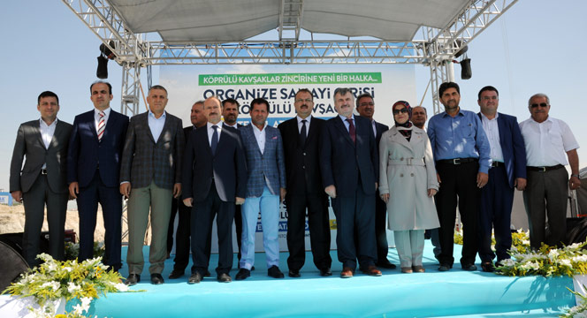 Büyükşehir'den Köprülü Kavşak Zincirine Yeni Bir Halka Daha 