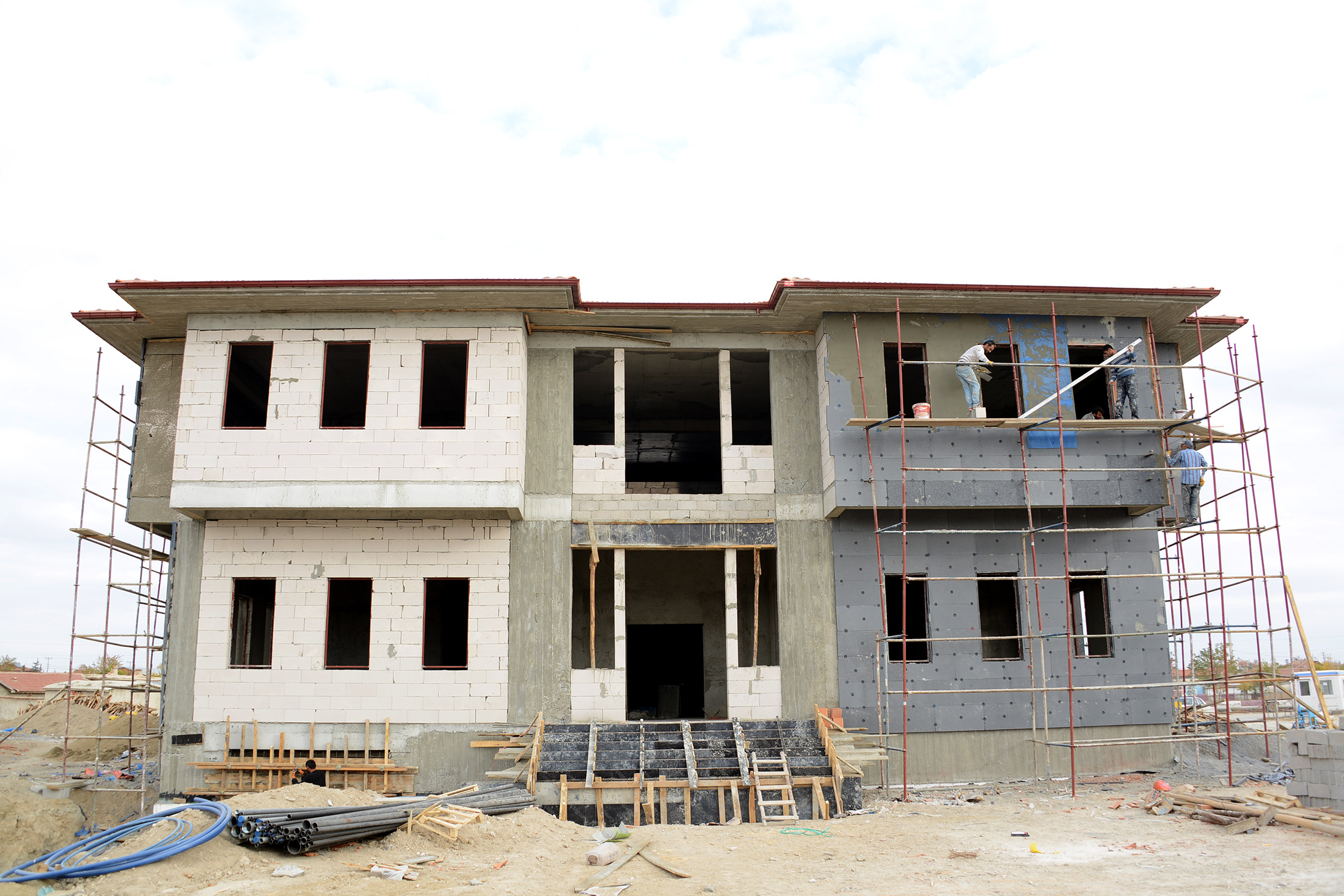 Büyükşehir'den Tuzlukçu İlçesine Şehir Konağı