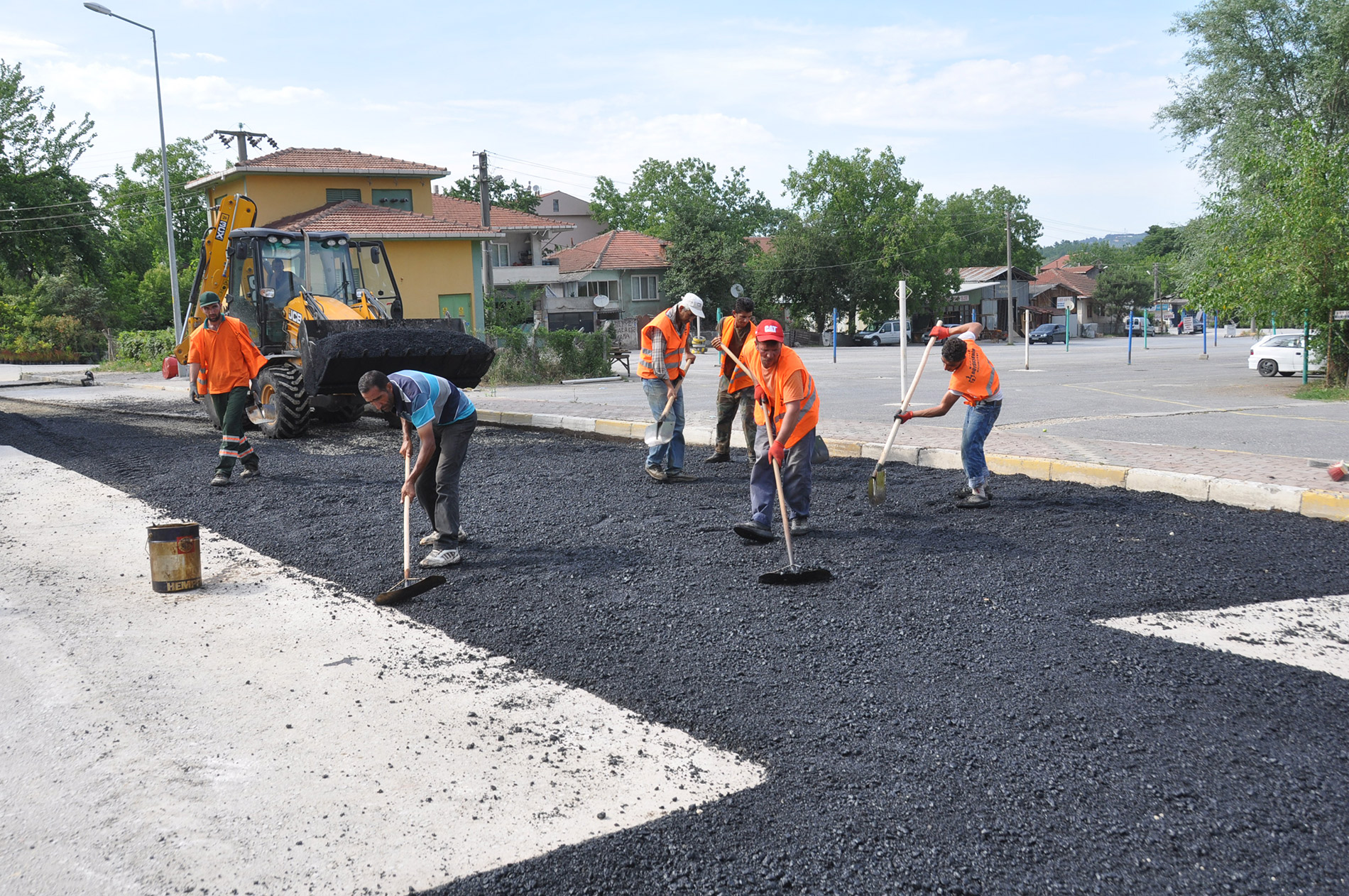 Büyükşehir`den Yol Çalışmalarında Rekor