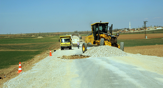 Konya'da Mahalle Yollarının Standardı Yükseliyor