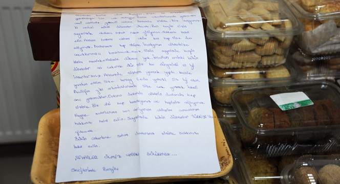 Asker ve Polisimize 'Anne Eli Değmiş' Yemek 