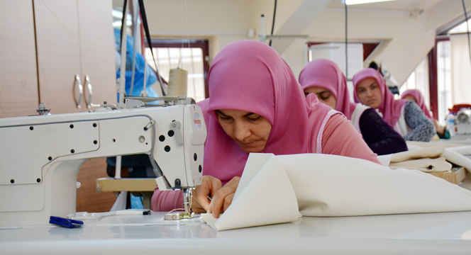 KOMEK Sınıfta Öğretiyor, Atölyede Kazandırıyor