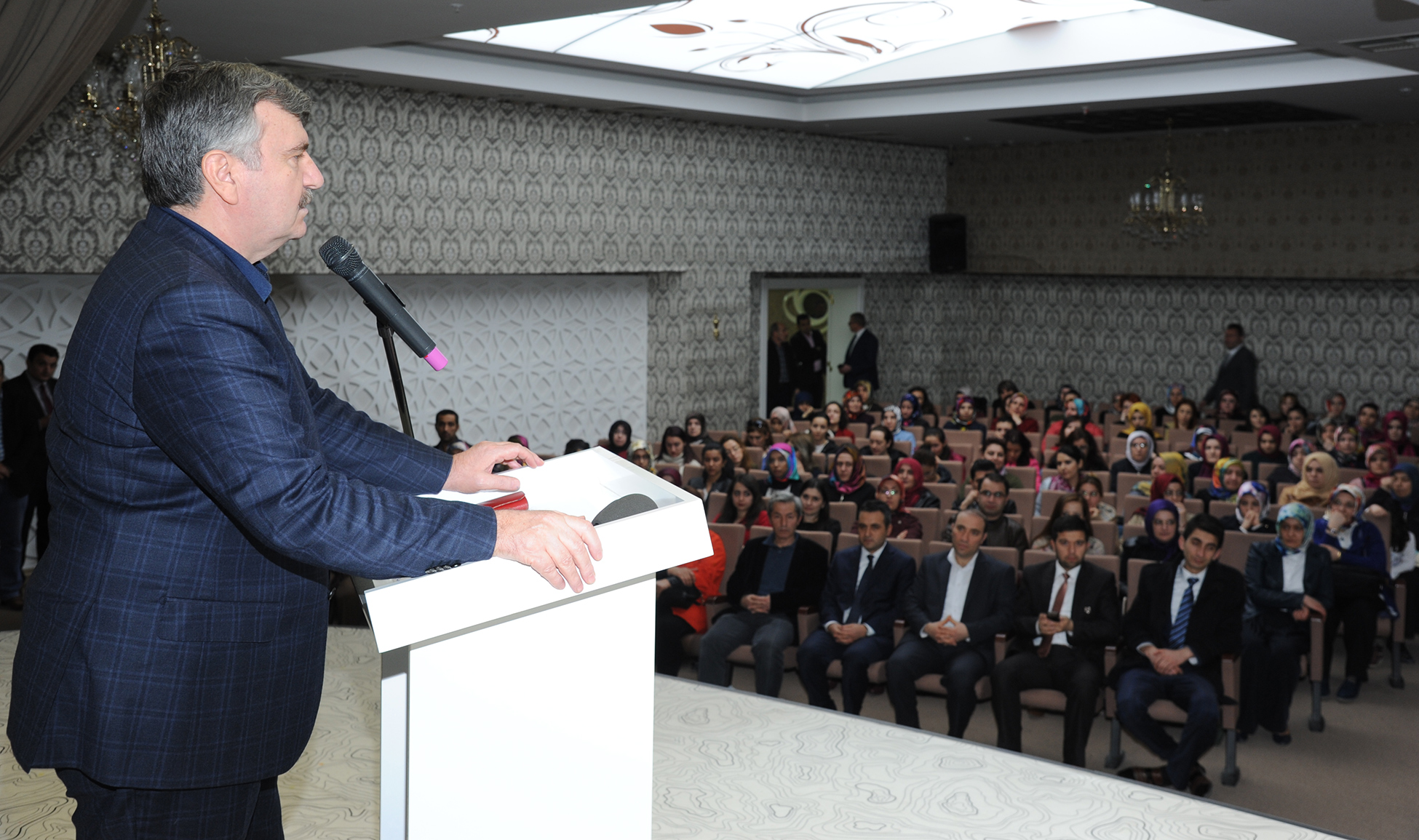Başkan Akyürek: Çadırın Orta Direğini Güçlü Tutacağız