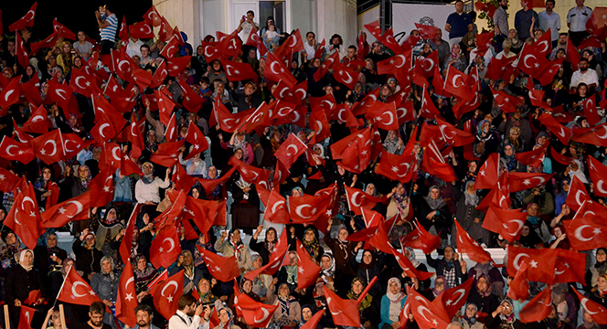 Büyükşehir'den 15 Temmuz Şehitler ve Milli İrade Dayanışma Gecesi