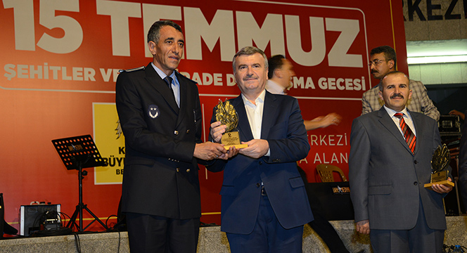 Büyükşehir'den 15 Temmuz Şehitler ve Milli İrade Dayanışma Gecesi