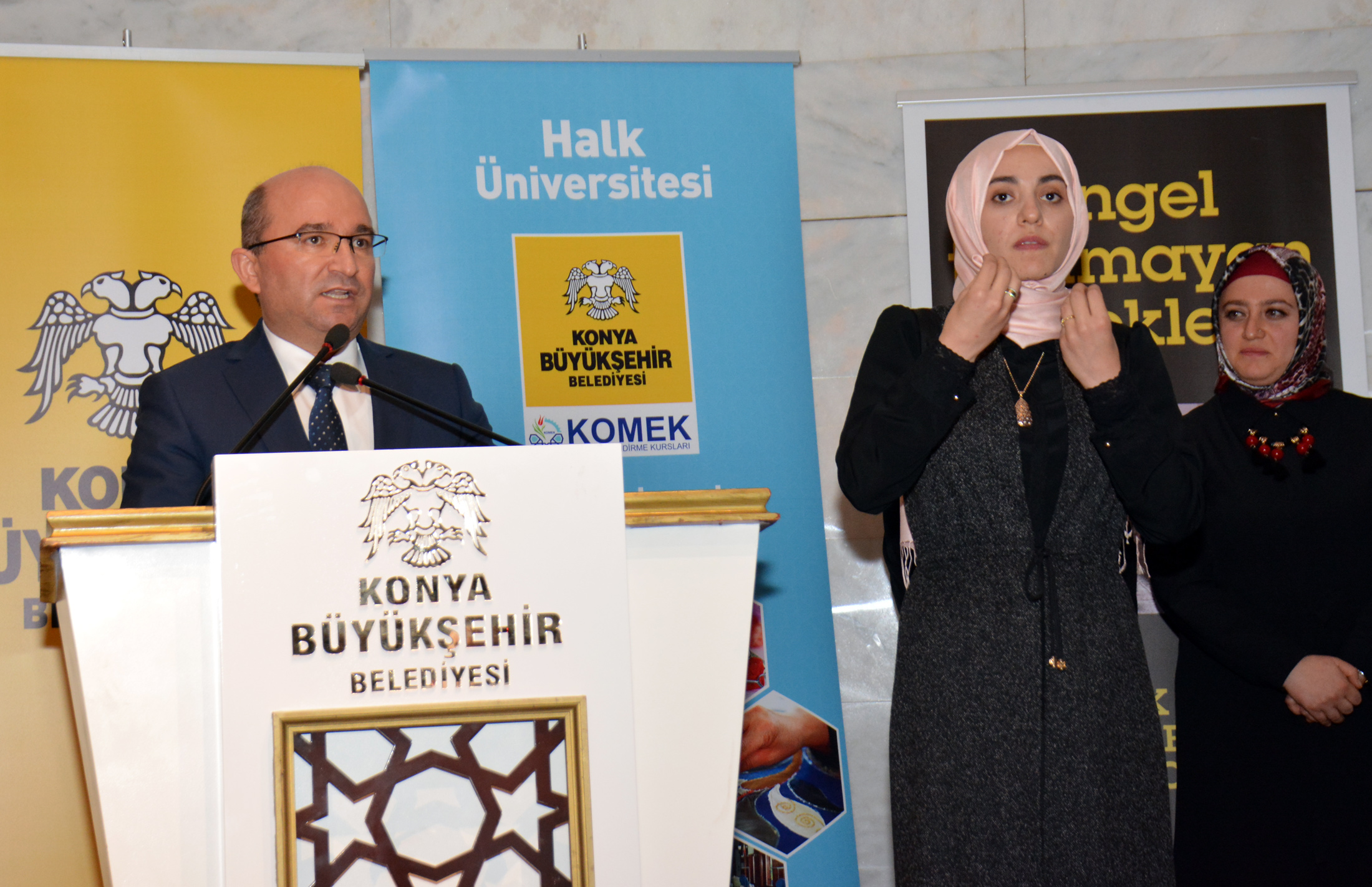 Dünya Engelliler Günü'nde Duygu Dolu Program