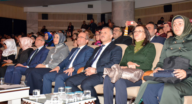 Dünya Engelliler Günü'nde Duygu Dolu Program