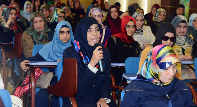 Braille Alfabesiyle Üç Ayda Kur\'an Öğrendiler