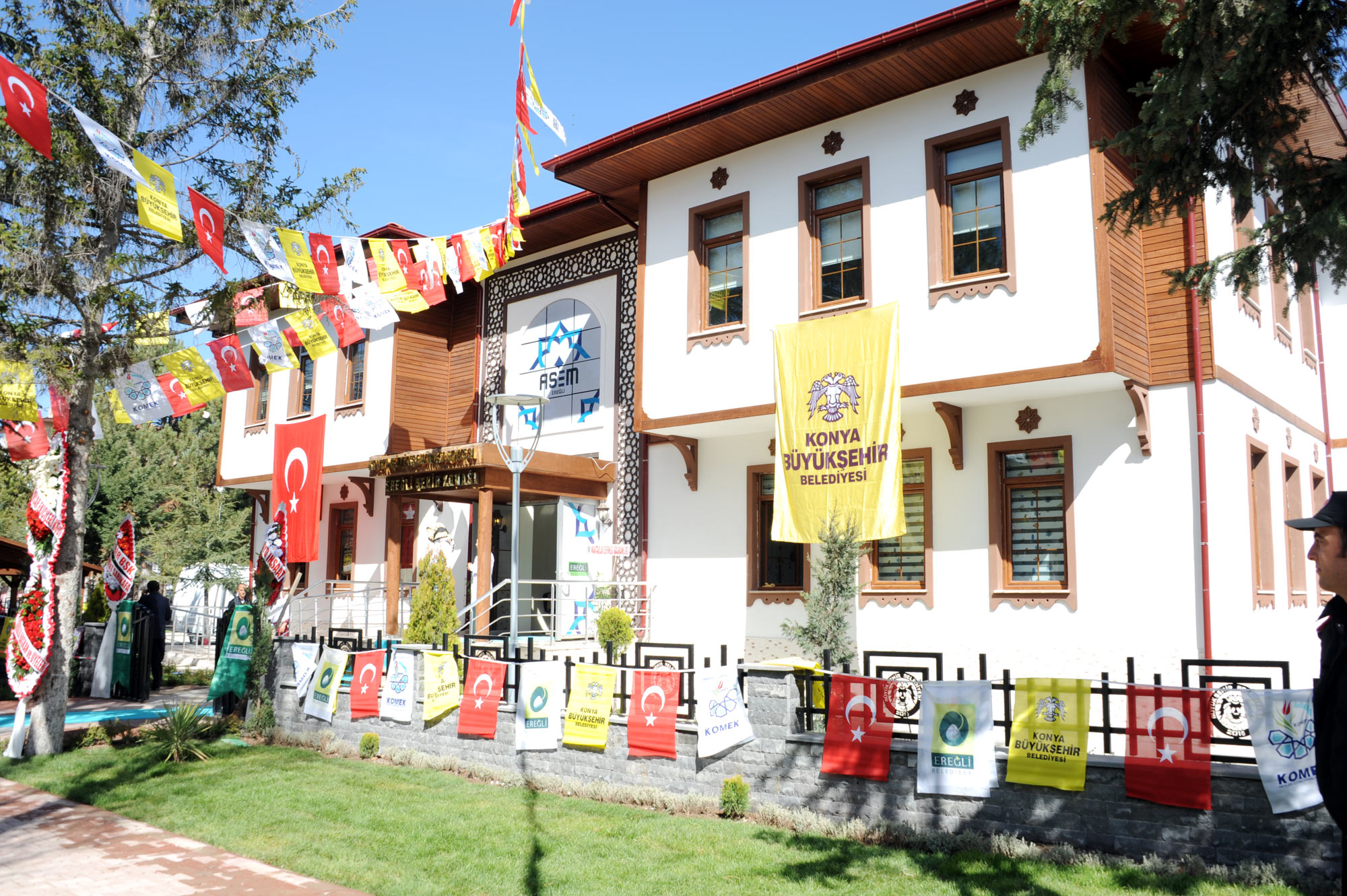 Ereğlili Kadınlara Anlamlı Hediye