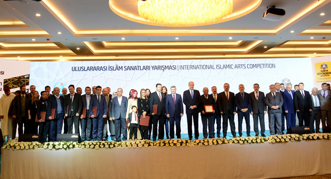 Uluslararası İslam Sanatları Yarışmasının Ödülleri Verildi