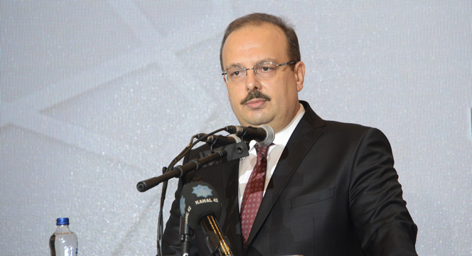 Uluslararası İslam Sanatları Yarışmasının Ödülleri Verildi