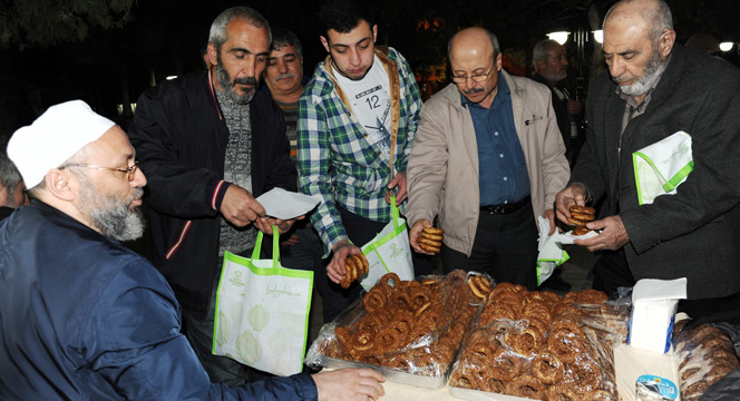 Regaib Kandili Konya'da Dolu Dolu Yaşandı 