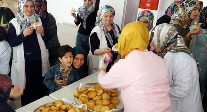 Regaib Kandili Konya'da Dolu Dolu Yaşandı 