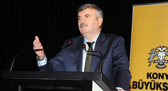 Başkan Akyürek Kariyer Günlerinde Gençlerle Buluştu