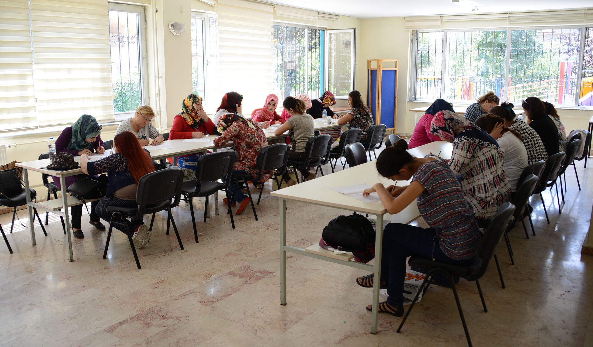 Öğretmen Adayları KOMEK'ler İçin Ter Döktü