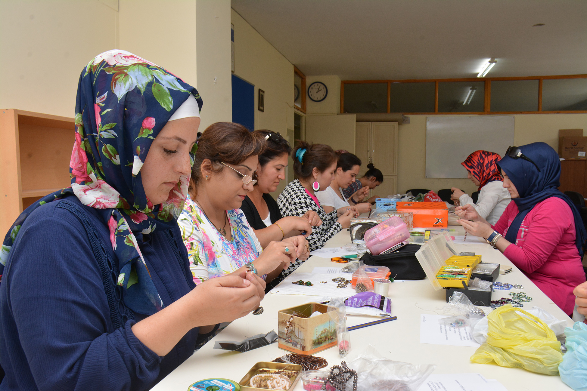Öğretmen Adayları KOMEK'ler İçin Ter Döktü