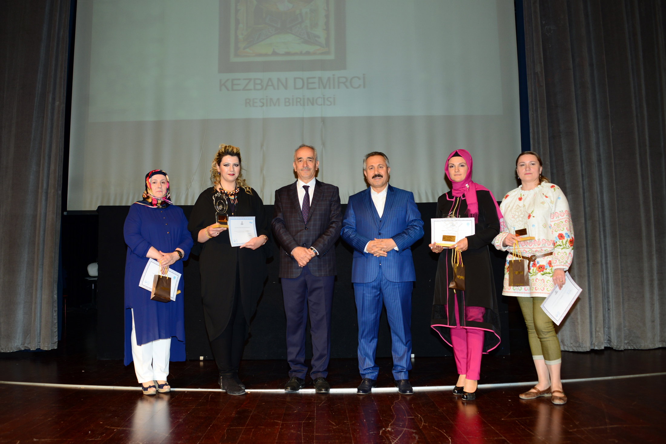 KOMEK Yarışmasının Ödülleri Sahiplerini Buldu