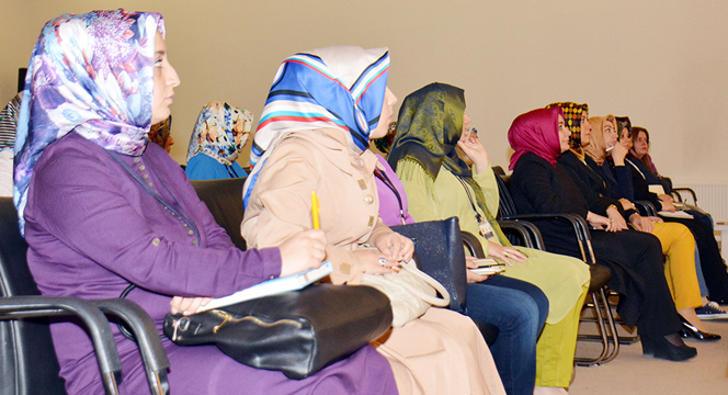 KOMEK'te Çocuklarda Dini Eğitim ve Farkındalık Semineri