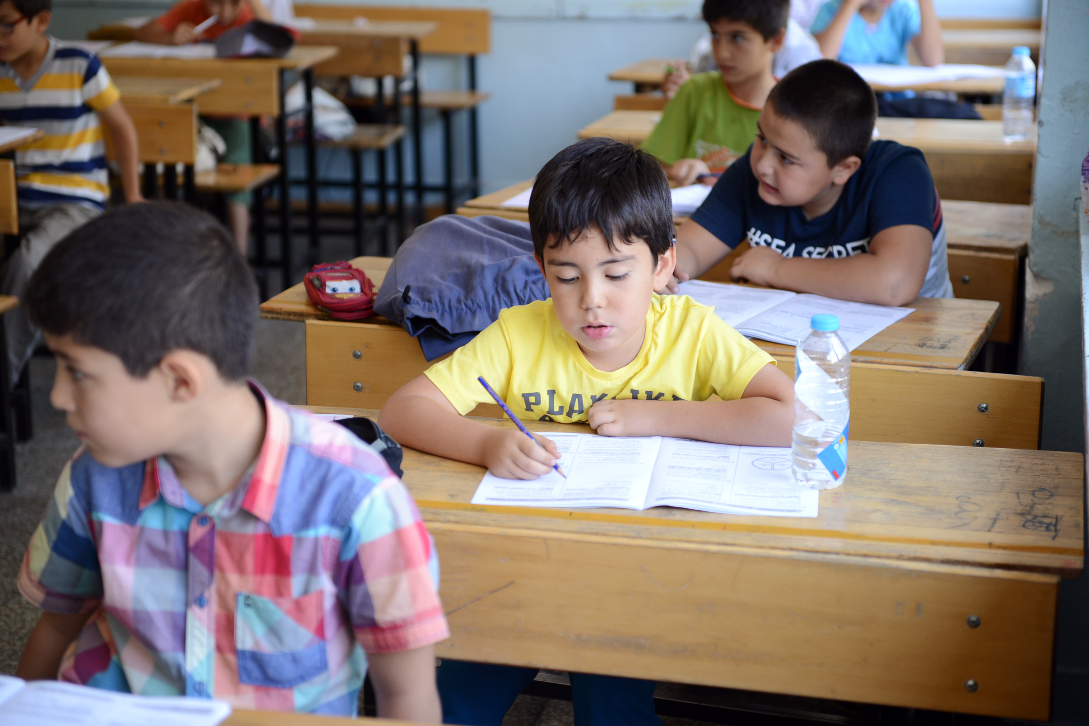 Genç KOMEK Yaz Okulu'nda Binlerce Öğrenciye Ortak Sınav