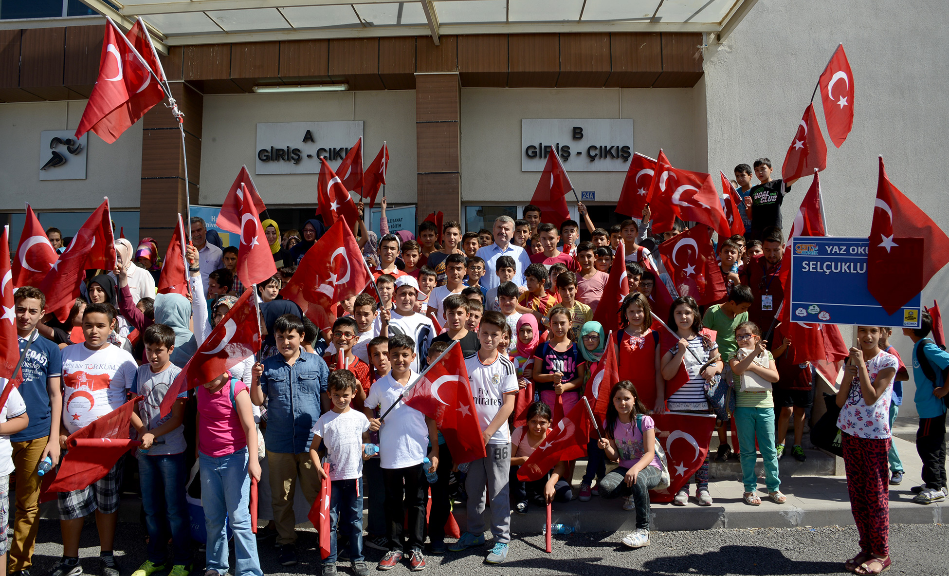 Türkiye'ye Örnek Olan Genç KOMEK'te Ödüller Verildi