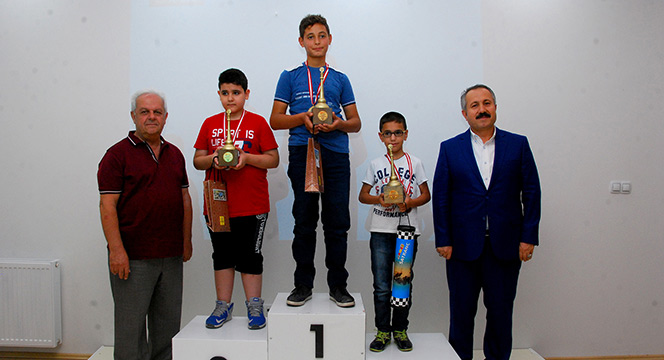 Türkiye'ye Örnek Olan Genç KOMEK'te Ödüller Verildi
