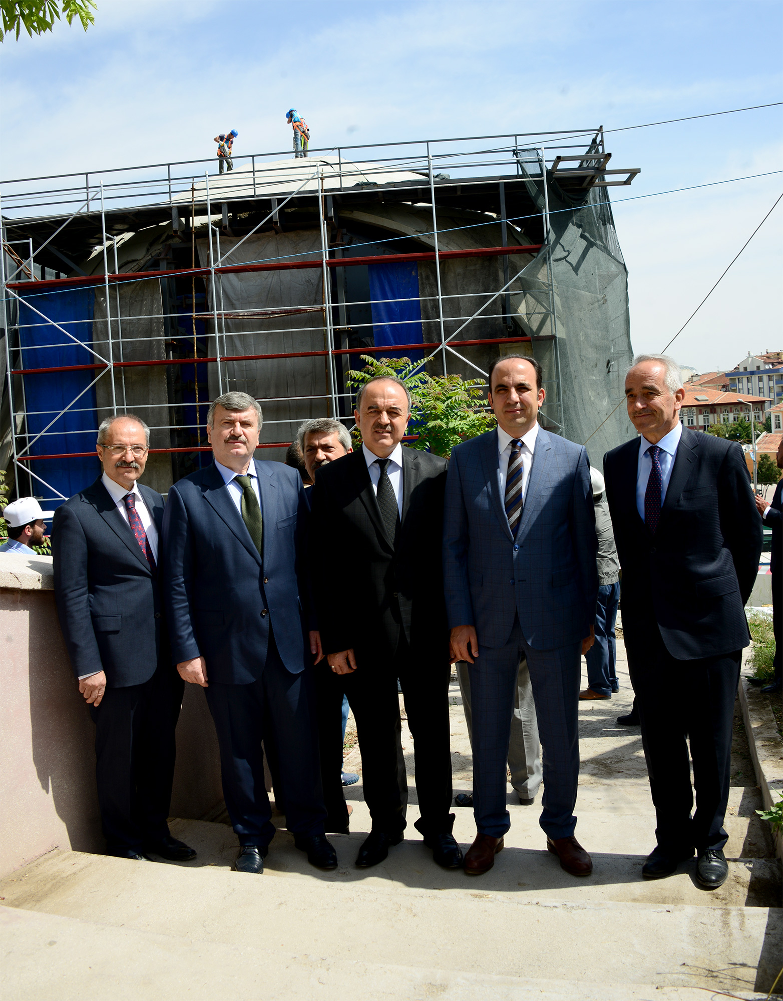 Kılıçarslan Köşkü Üzerindeki Yıpranan Beton Koruma Kaldırılıyor