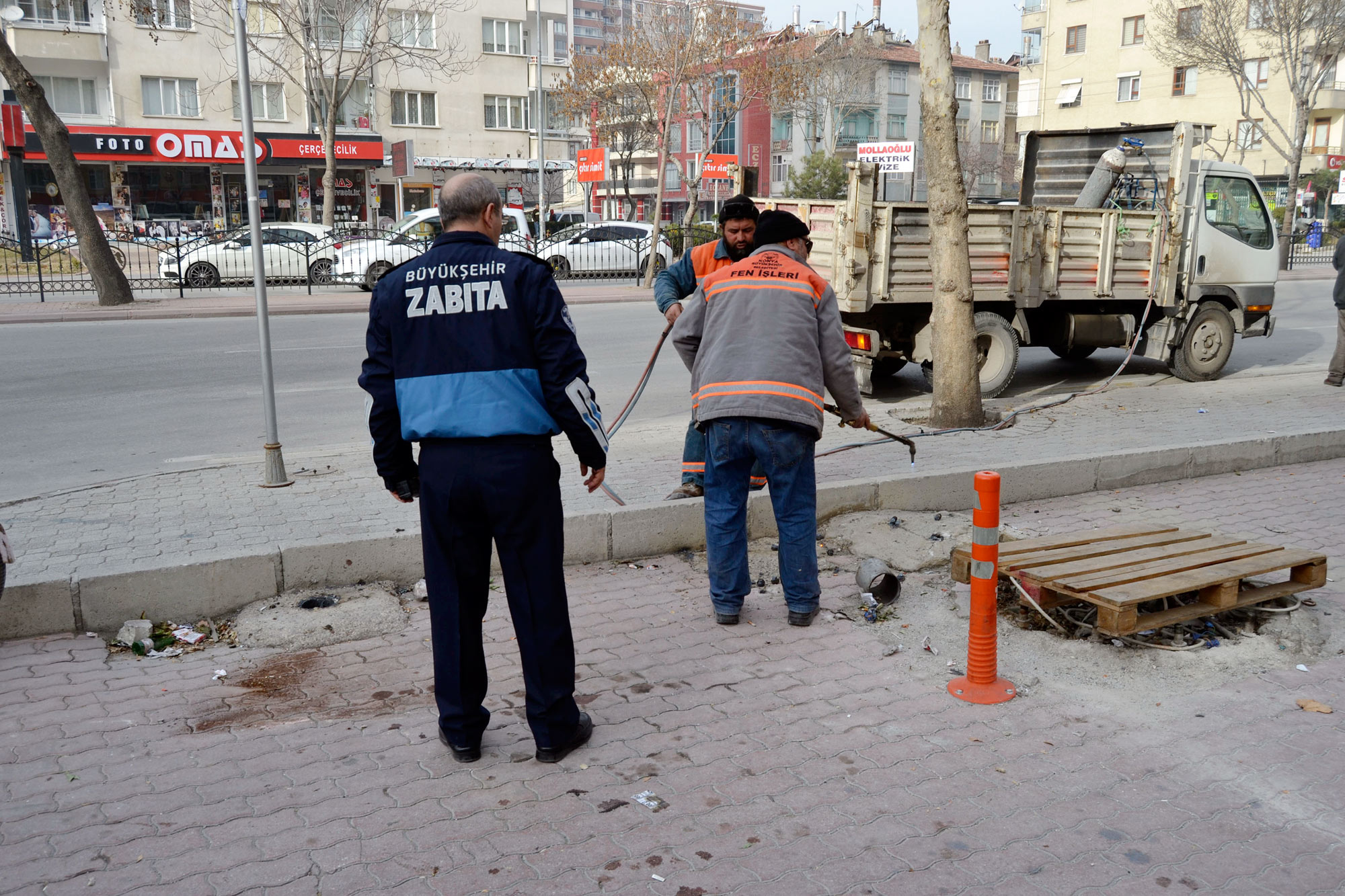 Görüntü Kirliliğine Neden Olan Tabelalar Kaldırılıyor