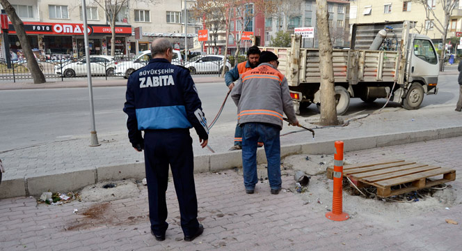 Görüntü Kirliliğine Neden Olan Tabelalar Kaldırılıyor