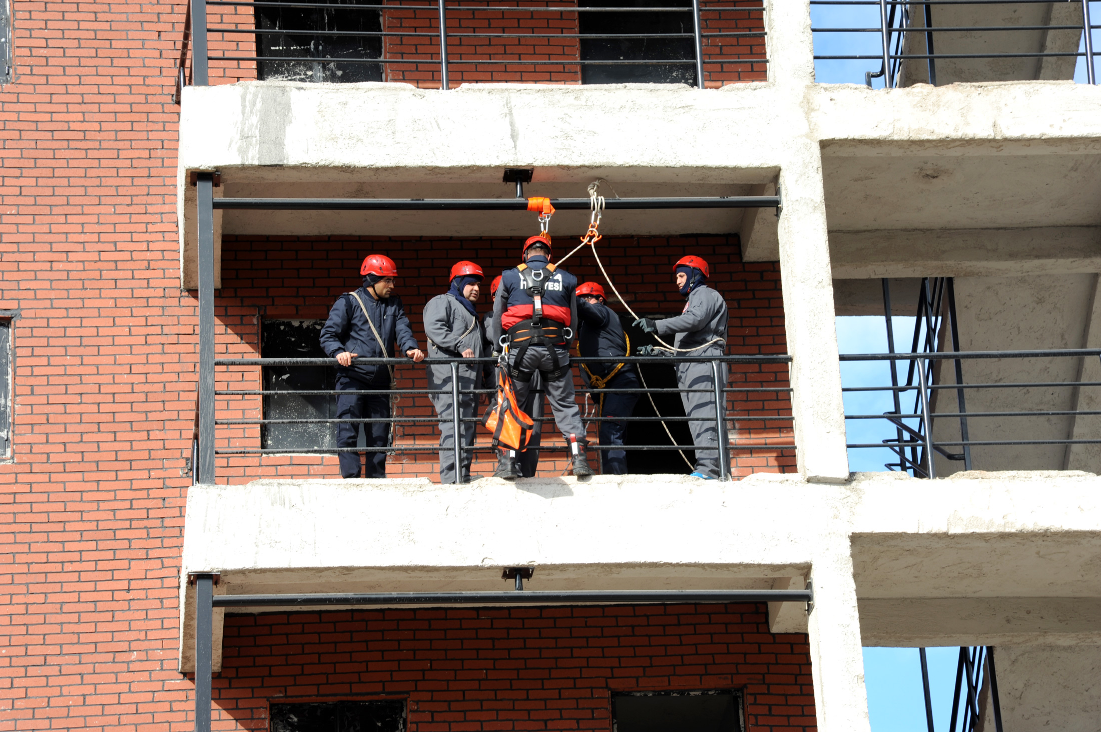 Büyükşehir'den Uzman İtfaiyeci Eğitimi